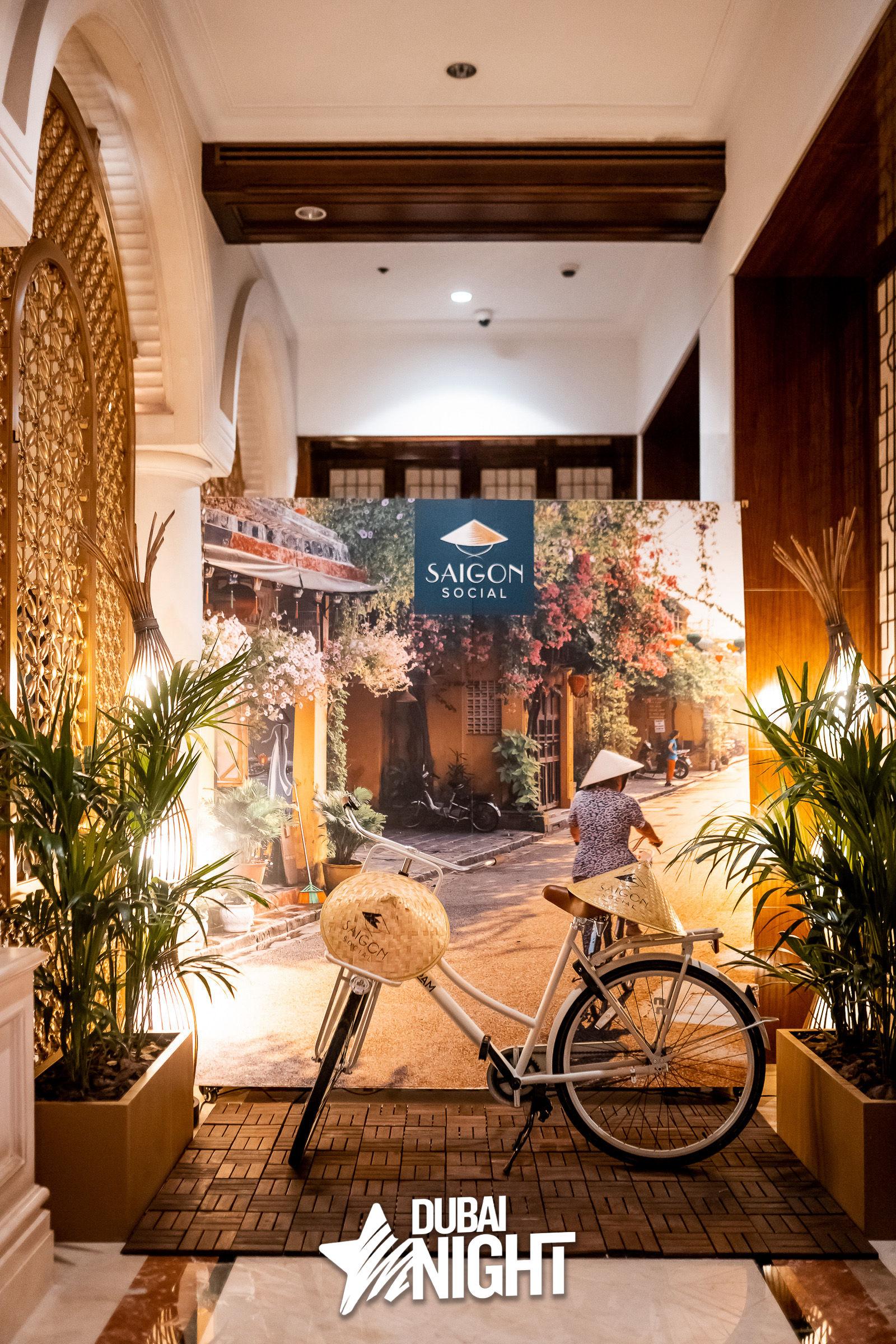 https://api.dubainight.com/static-image/region_dubai/marked/DSC04598-9855-2022-02-12.jpg