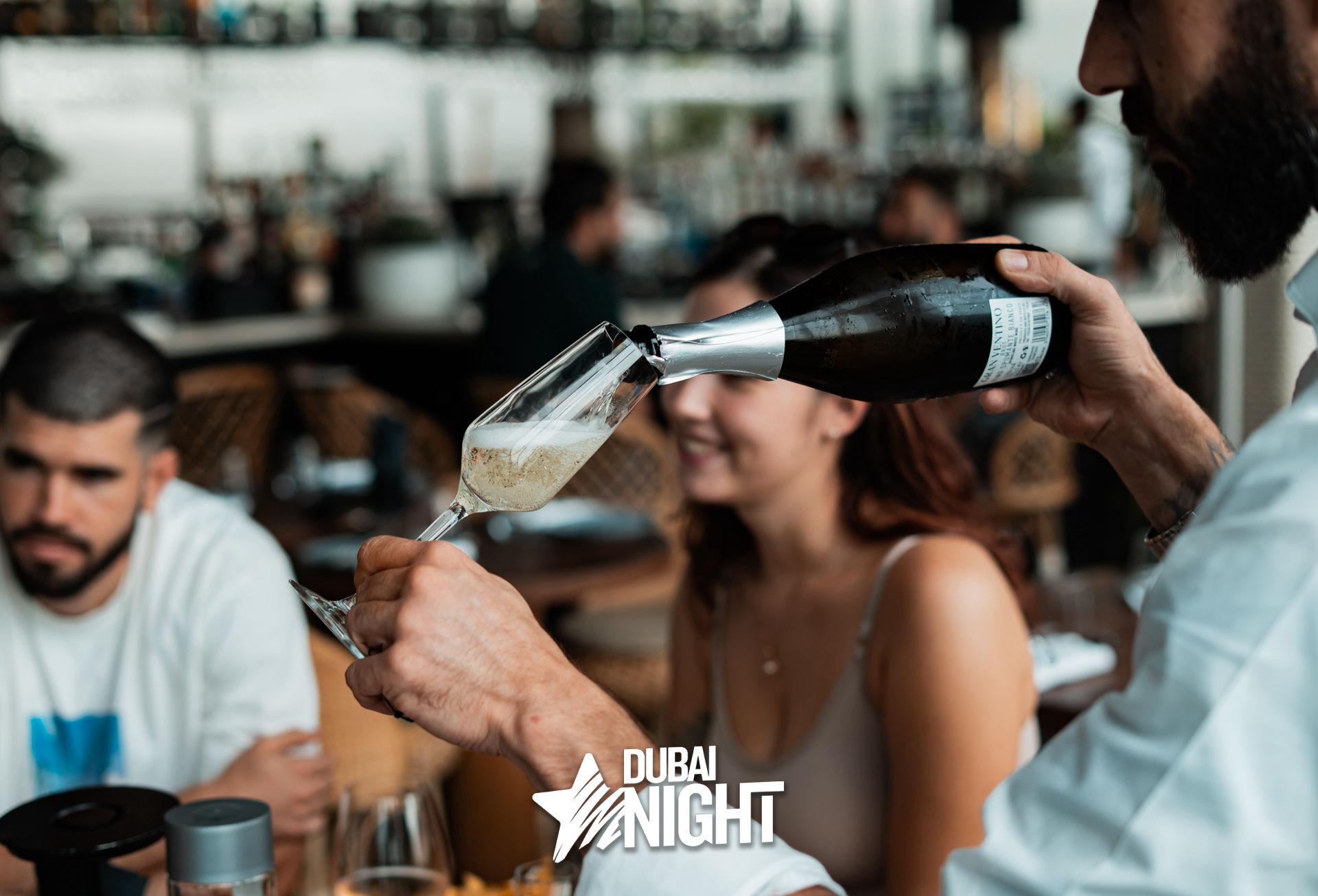 https://api.dubainight.com/static-image/region_dubai/marked/DSC05993-8425-2025-08-11.jpg