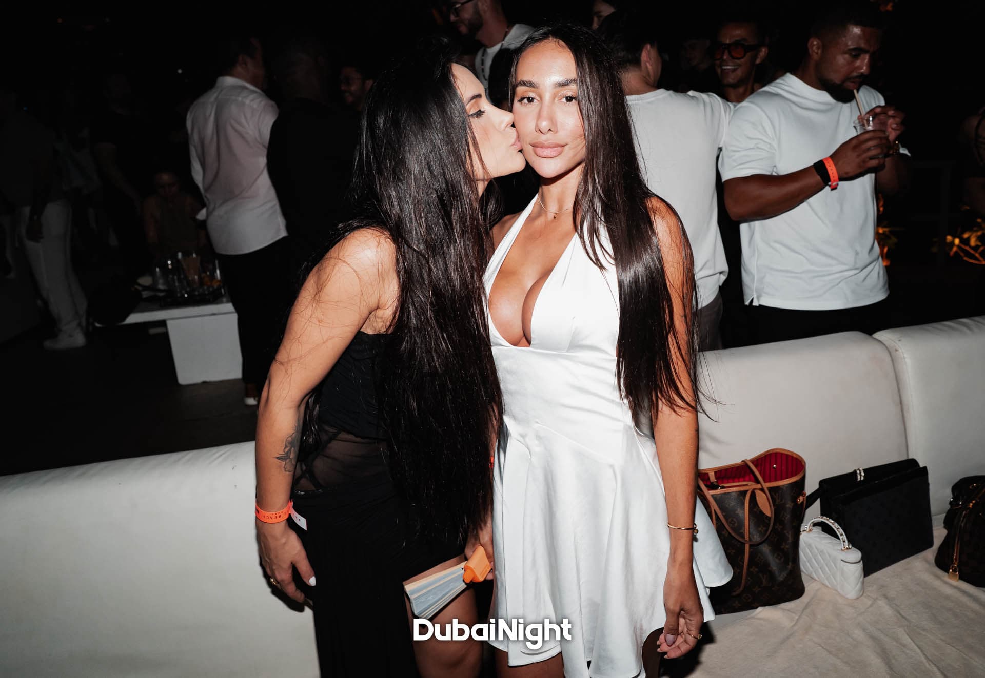 https://api.dubainight.com/static-image/region_dubai/marked/DSC07452-1867-2026-10-16.jpg