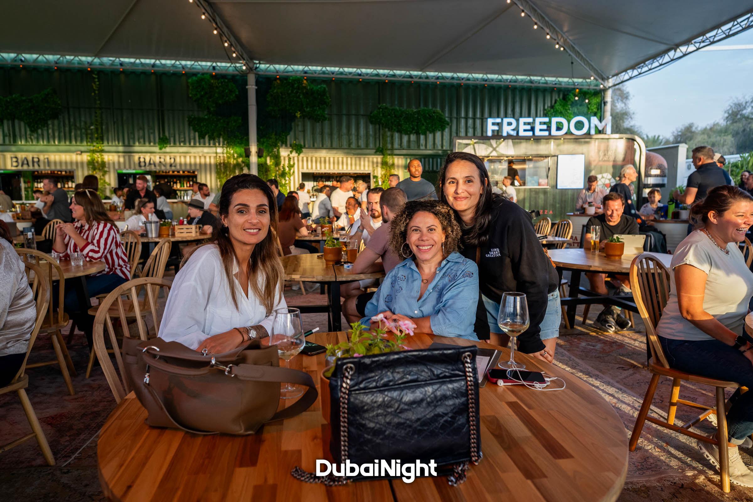 https://api.dubainight.com/static-image/region_dubai/marked/DSC09932-4668-2026-04-17.jpg