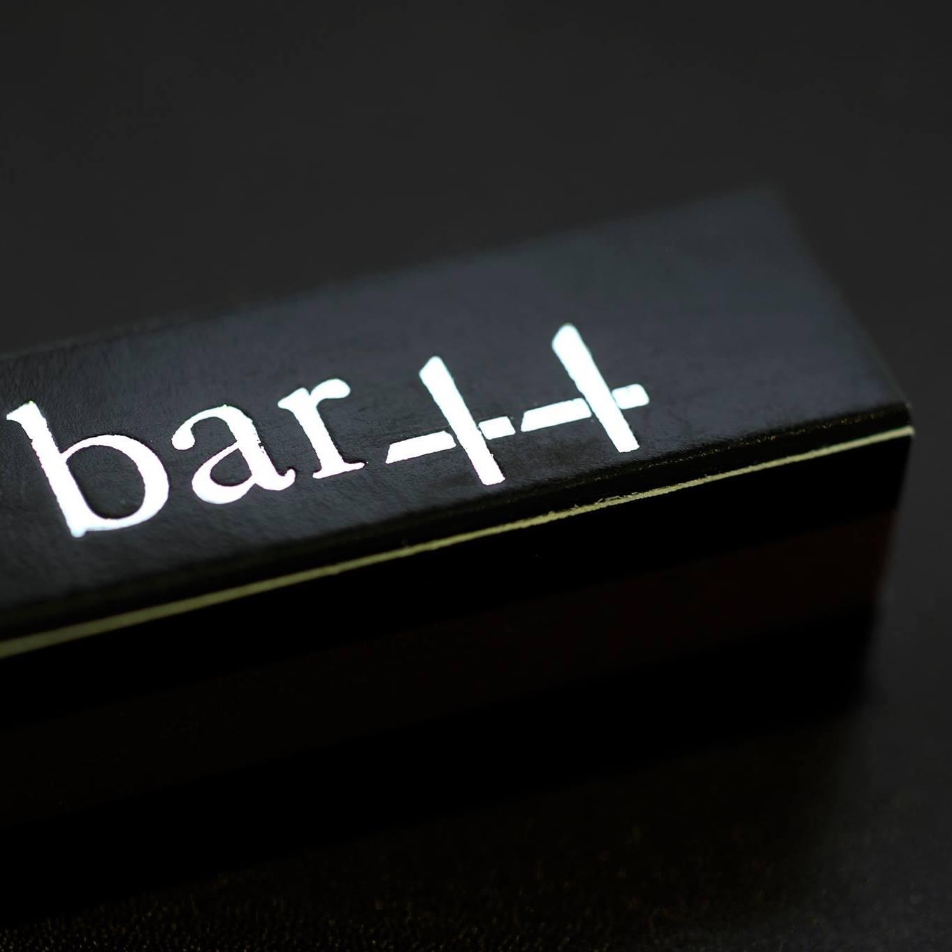 Bar 44