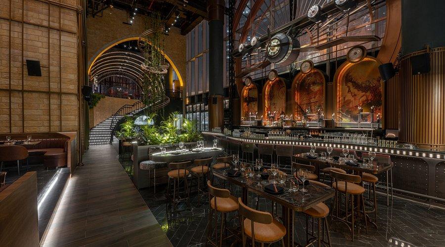 Amelia Restaurant & Lounge