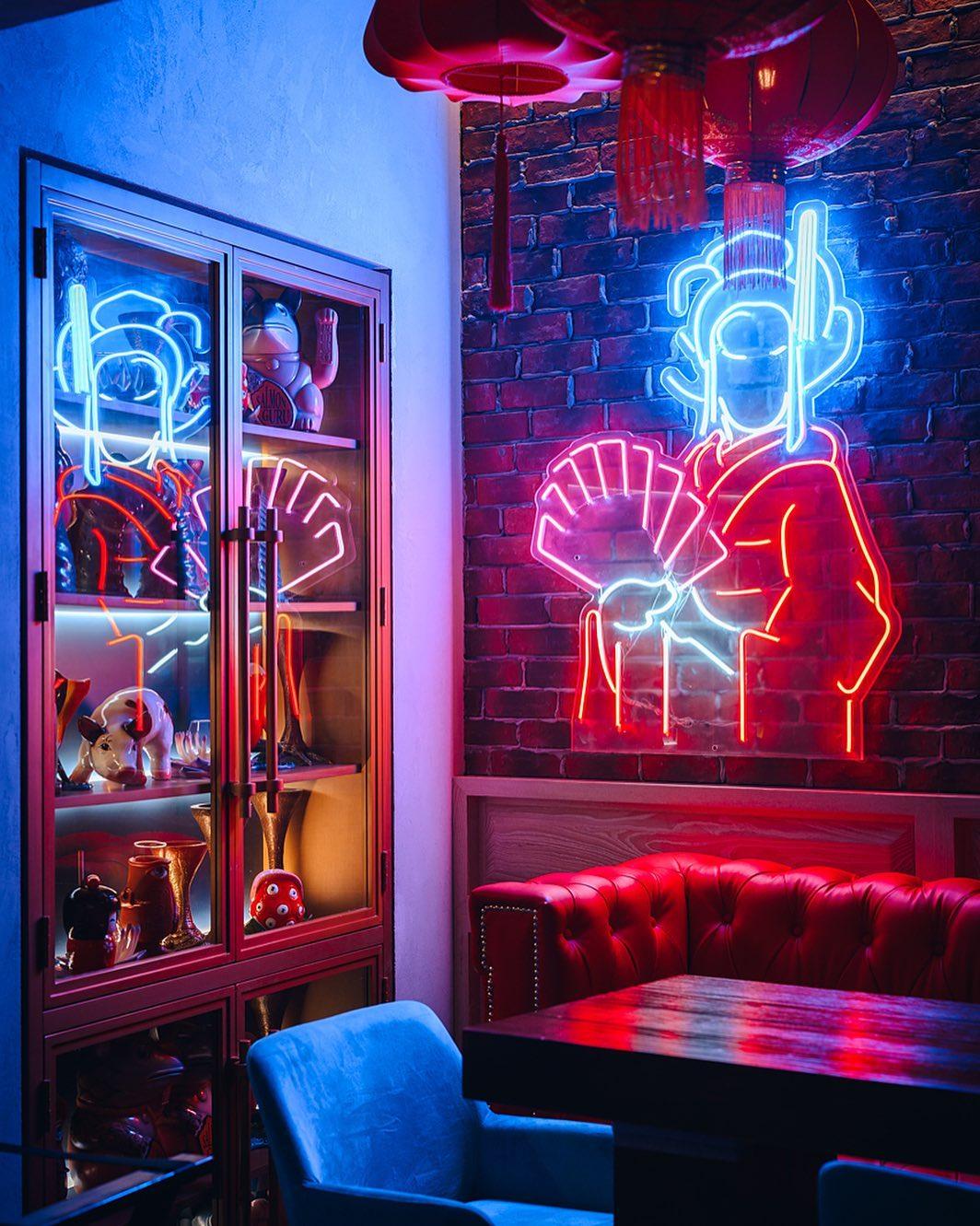 Salmon Guru Dubai Venue