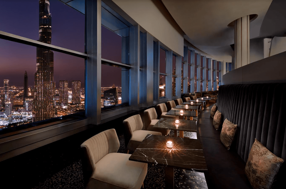 VIBE AT SUNSET WITH 2 HOURS OF FREE-FLOW AT THIS DOWNTOWN DUBAI HOTSPOT!