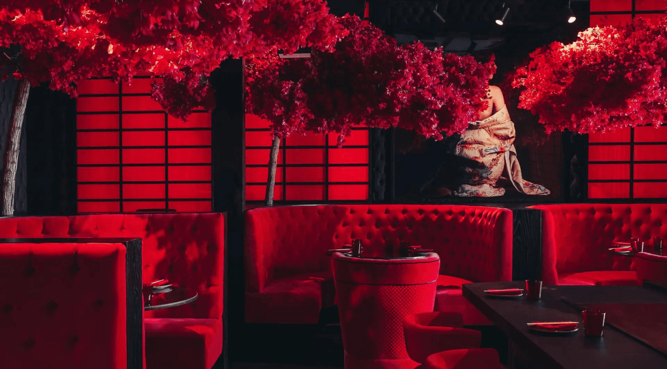 AKA: THE UNPARALLELED MENU AND DJ PERFORMANCES AT THIS JAPANESE RESTAURANT IN DUBAI