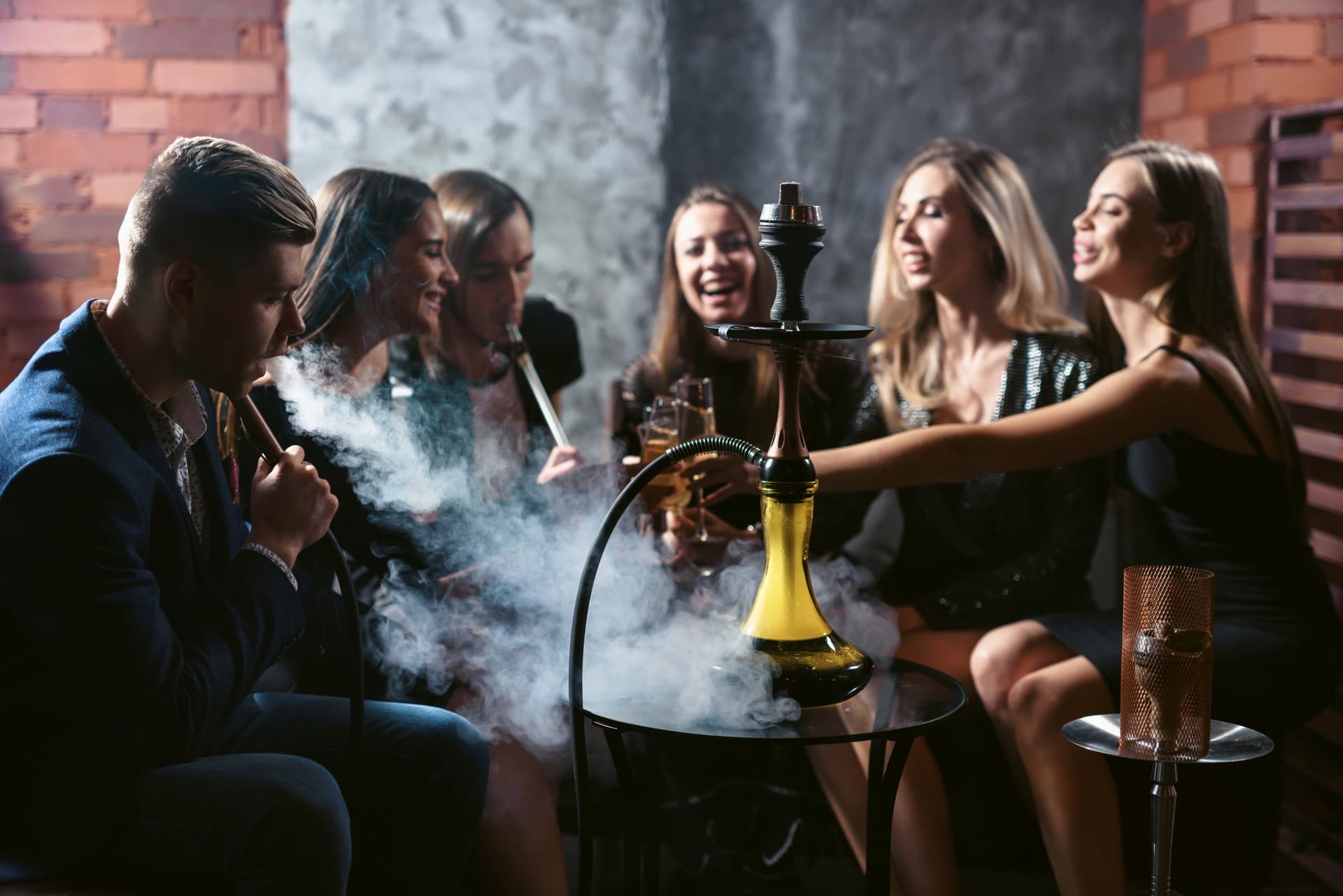 Best Shisha Spots and Bars in Dubai (2026 Guide)