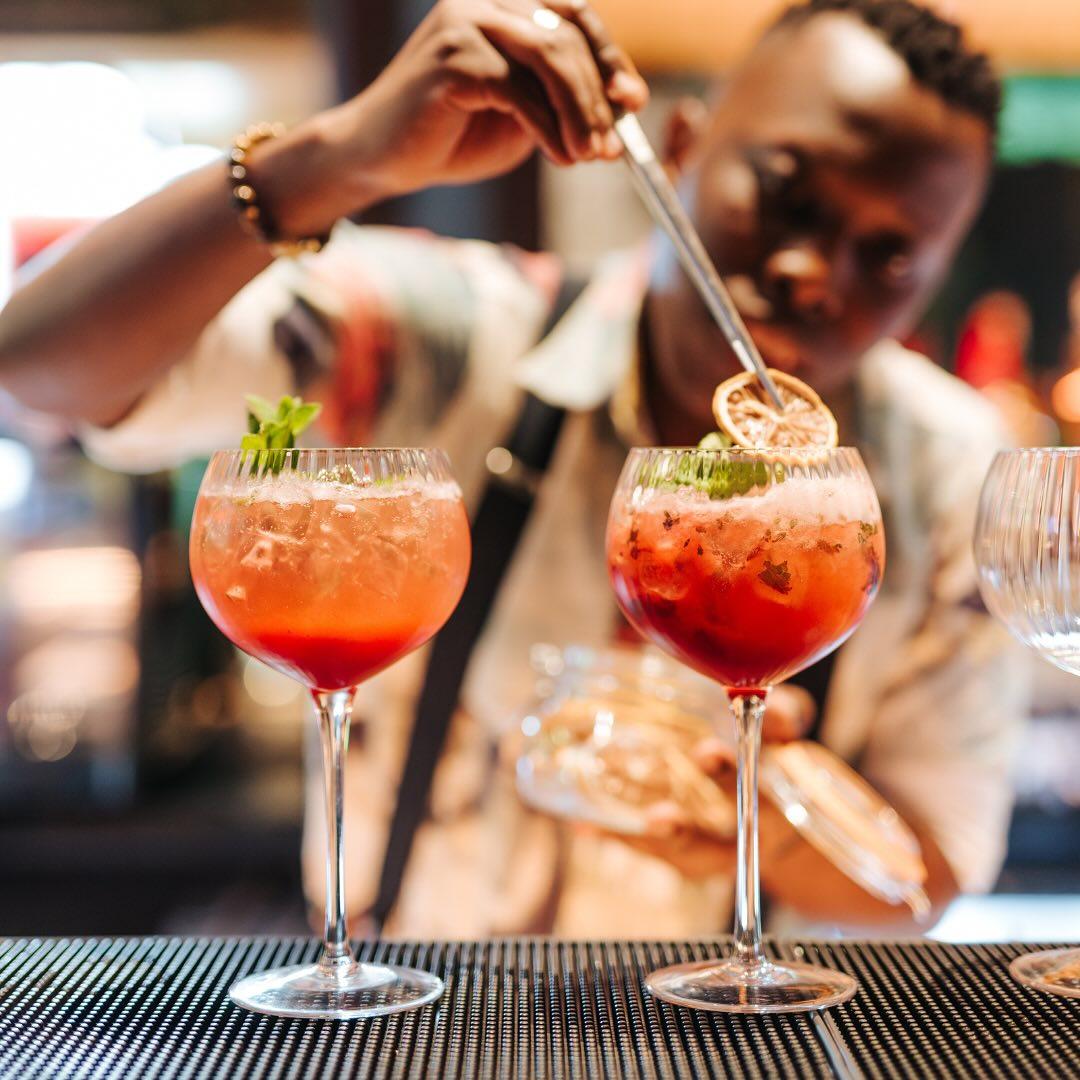 Top 5 happy hour deals you need to cash in