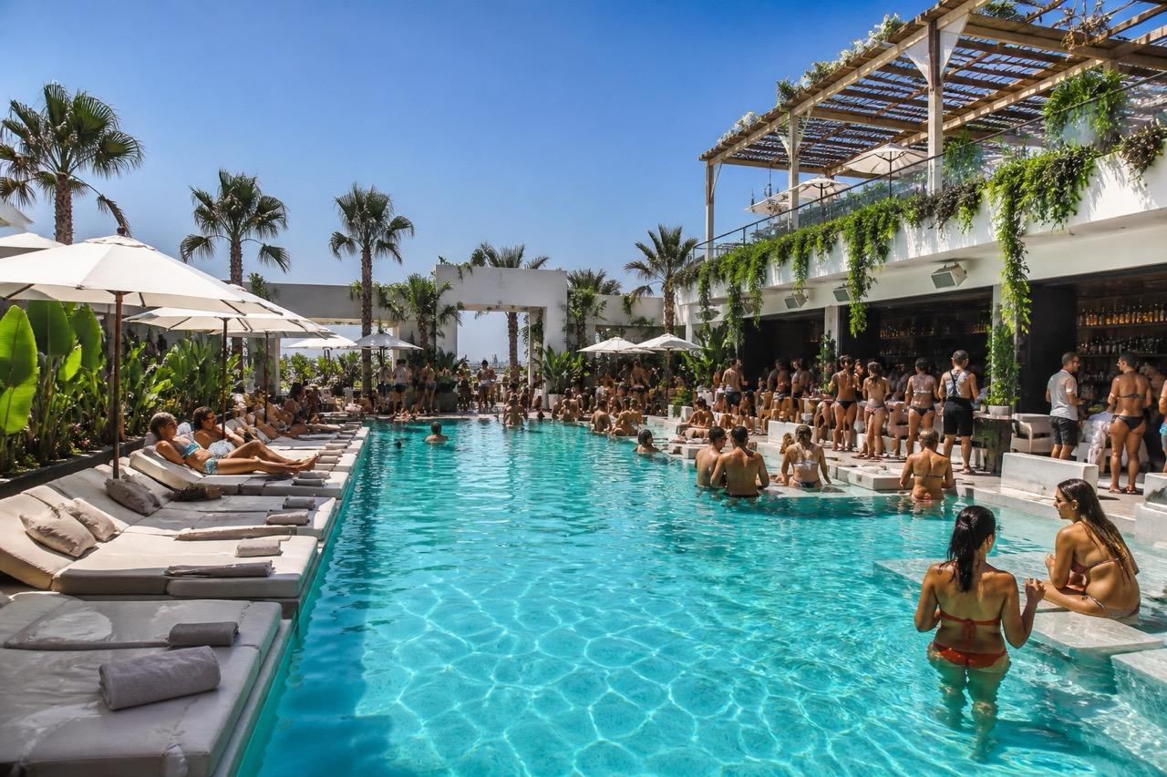 Pool Club